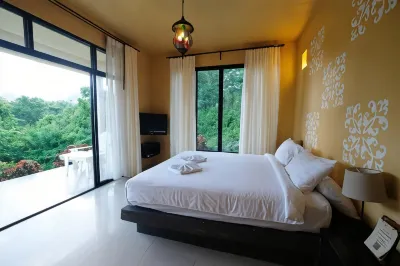 Hi-Scene Resort Hotels in Suan Phueng