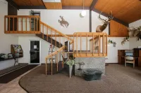 Sundowner Station Hotel di Riverton