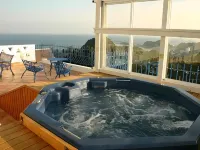 Arabianart Hotel & Gallery Hotels in Kamogawa