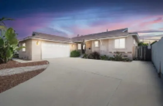 Modern SD Oasis w/ Pool & HotTub