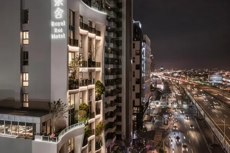 Royal Roi Hotel