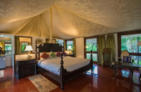 Tuli Veer Bagh Resort