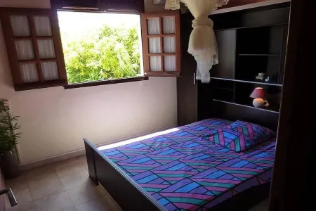 TITIRI apartment with terrace and garden