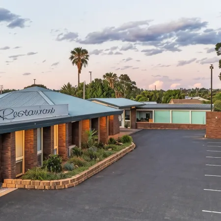 Parkview Motor Inn