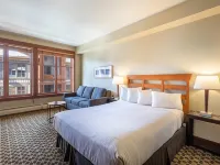 The Village at Palisades Tahoe Hotels in Olympic Valley