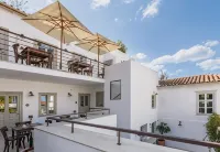 Maison Muse Hotels in Idhra