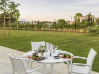 Mercure Hotel & Spa Bastia Biguglia فنادق في Borgo