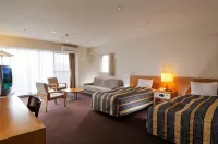 Wisterian Life Club Usami Hotel dekat Usami Beach