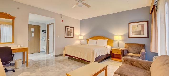 Quality Inn & Suites Cvg Airport Hotels in Kenton County