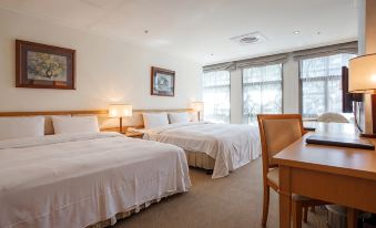 The Koos Hotel