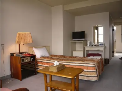 Casa Grande Hotel (Awajishima) Mt. Yuzuruha 주변 호텔