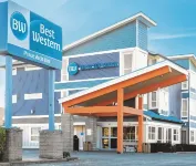 Best Western Peace Arch Inn Hotels near Redwood Park