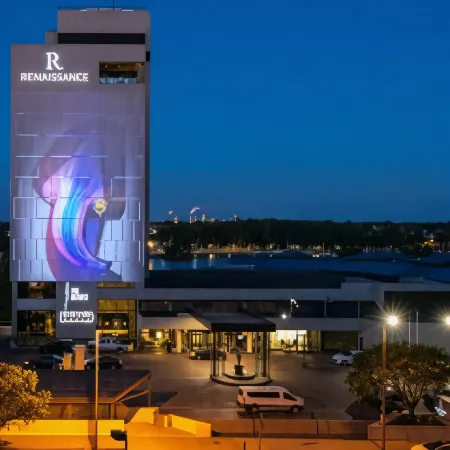 Renaissance Toledo Downtown Hotel Отели в г. Толедо