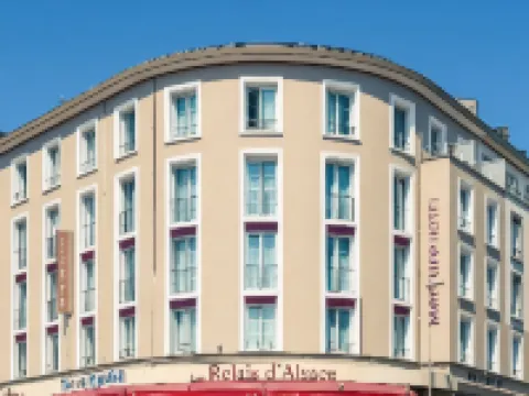 ホテル メルキュール ブレスト サントル レ ボワイヤジュール