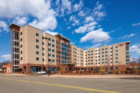Residence Inn Secaucus Meadowlands Отели рядом со станцией Secaucus Junction