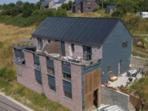 靠近水壩的帶按摩浴缸的靜居處 酒店