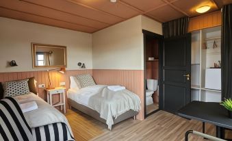 Riverfront Lodge Hella