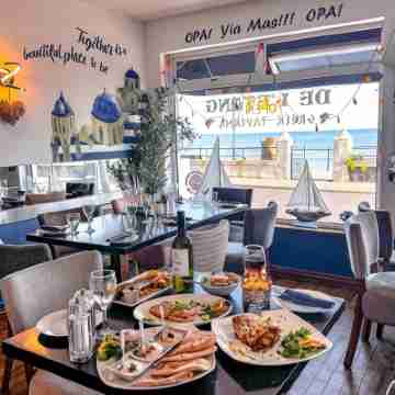 De l'Etang Dining/Meeting Rooms