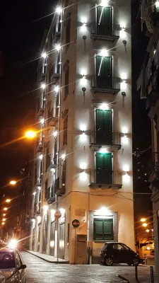 塞特姆布里尼 49 宮殿飯店