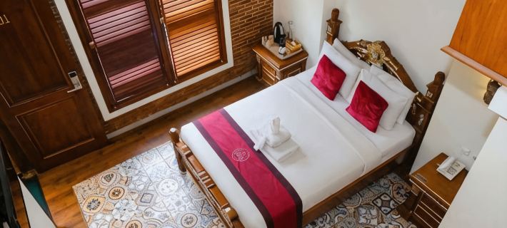 Briggs Inn Batu Hotels in Junrejo