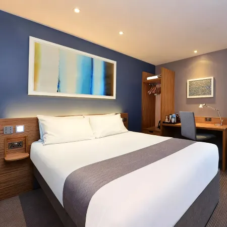 Travelodge London Manor House Отели рядом с достопримечательностью «Тоттенхэм»