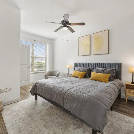 Chic 1-BR Haven w/King Bed, Sofa bed, Pool, Gym in Prime Frisco