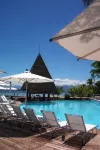 DoubleTree by Hilton Noumea Ilot Maitre Resort - С баром