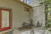 5BEDROOM/6BATHROOM HISTORIC UA CAMPUS HOME - Homestays