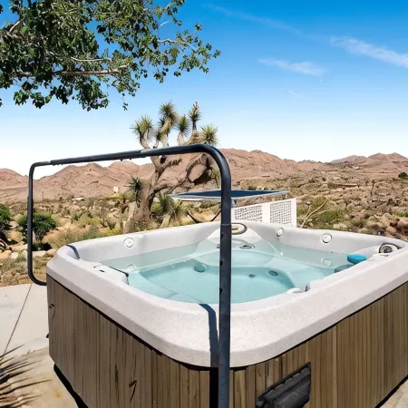 Midcentury Oasis on 5 Private Acres Near Park