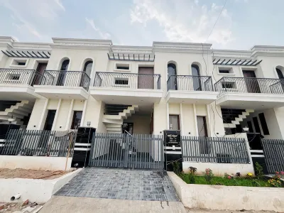 Stay Royal BNB - Luxury Villa Hotels in 