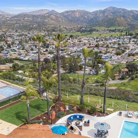 Panorama Peak Luxury Retreat