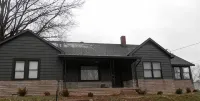 Spacious family-friendly 4-bedroom house in downtown Tell City - WiFi