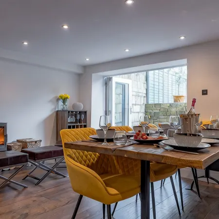 Stunning Bath Home Sleeps 12 ~ Ideal for Hen/Stags