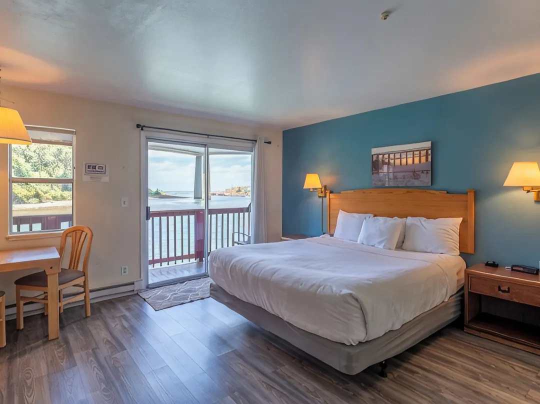 Anchor Lodge Motel - Fort Bragg, CA