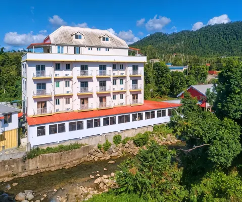 Riverside Hotel - 3-Star