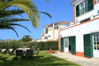 Liv In by Ericeira Property โรงแรมใน