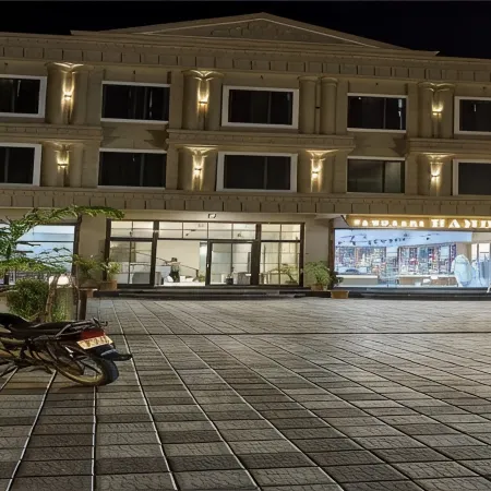 Hotel Prakhyat