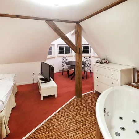 Pytloun Design Self Check-in Hotel