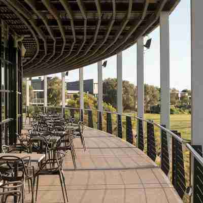 The Sands Torquay Resort Hotel Exterior