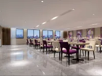 Squirrel Smart Hotel Hotels in You County