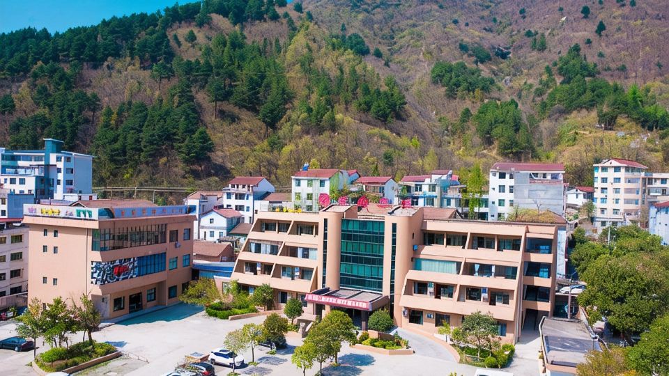 Shuangwei Hotel