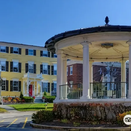 Inn by the Bandstand Отели в г. Эксетер