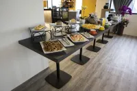 SO FUN HOTEL - Мини-отели
