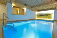 Best Western Plus Hotel Alpenhof - Pools