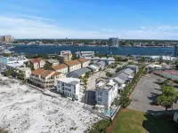 Sleeps 12! Pool, Hot Tub & Cabana-Rooftop Tub, Steps 2 O'Steen Beach/East Pass B - Bungalows