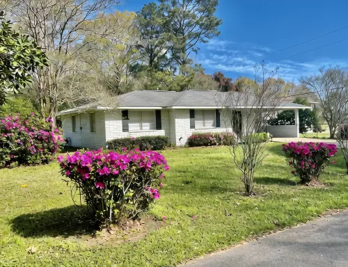 Charming 3-bedroom house in the heart of Saint Francisville La. - Familievenlig