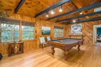 New Listing! Luxury mountain view cabin in the heart of Aska Adventure area