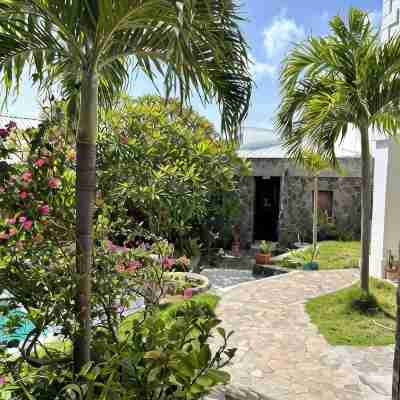 Superb house with idyllic views - 5min from the beach - close to bars & rest Hotel Exterior