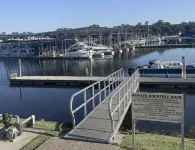 A beautiful Cozy 2-bedroom condo in charming Montgomery on Lake Conroe - プライペートプール