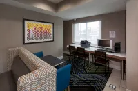 Holiday Inn Express & Suites LOUISVILLE SOUTH-HILLVIEW by IHG - 3-Star
